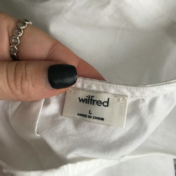 Elodie blouse from Aritzia. BNWT - Picture 3 of 4